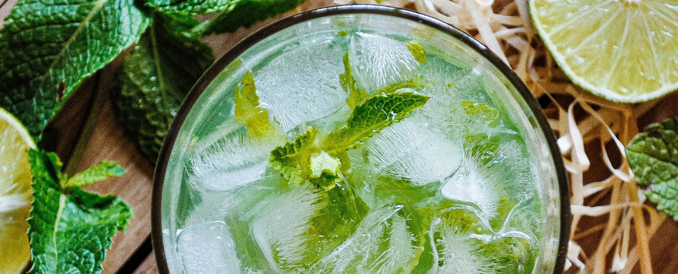 RF Ten Best Cocktails Header Mojito Tata Aremba Unsplash 1920X500 Rev